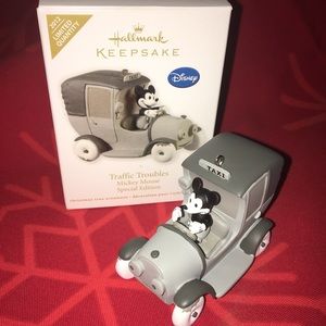 Traffic Troubles Mickey Limited Quantity Ornament